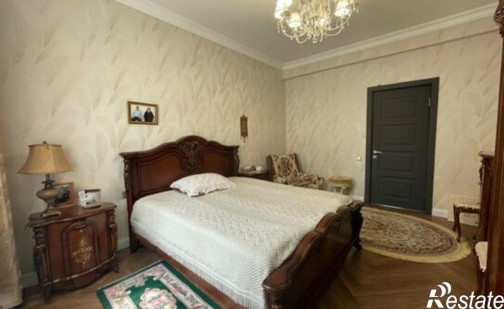 3-комн квартира ул Головко, 5,  д. 5