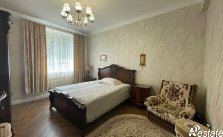 3-комн квартира ул Головко, 5,  д. 5