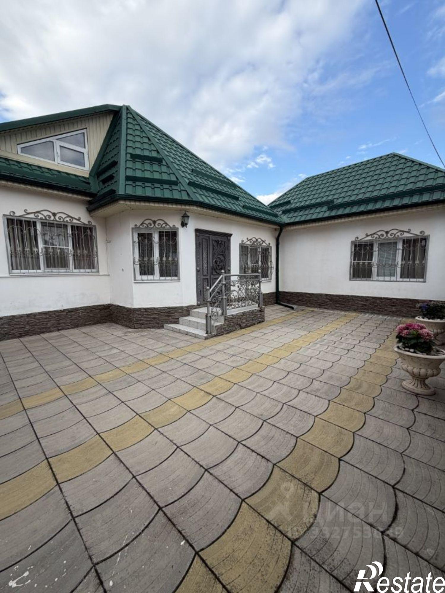 Купить дачу, дом, коттедж за 17 500 000 рублей на тер сдт Ландыш, 102В