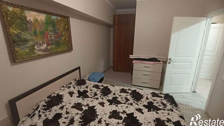 2-комн квартира ул Толстого, 180,  д. 180