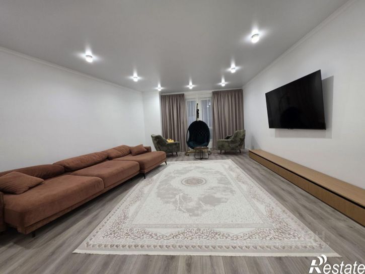 3-комн квартира ул Тлостанова, 32,  д. 32
