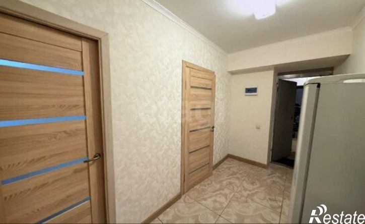 2-комн квартира ул Толстого, 180,  д. 180