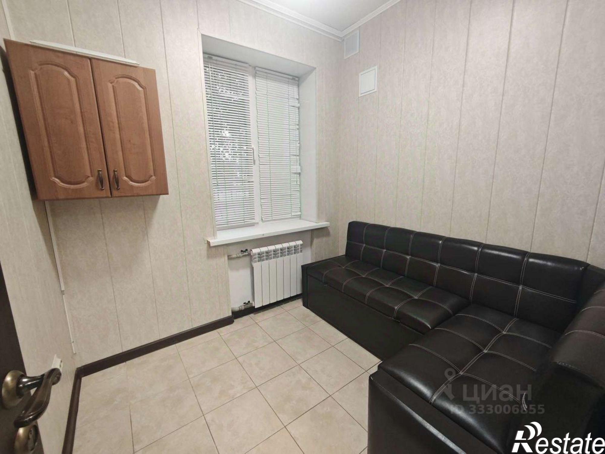 Купить торговое помещение за 11 000 000 рублей на ул Мальбахова, 115