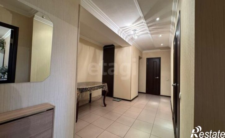 3-комн квартира ул Кирова, 331/13,  д. 331/13