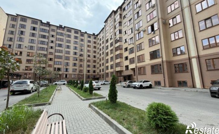 4-комн квартира ул Шарданова, 50,  д. 50