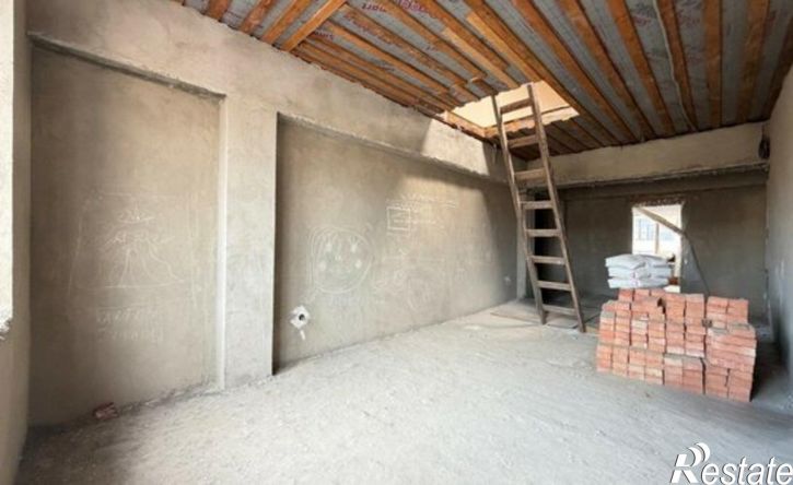 4-комн квартира ул Шарданова, 50,  д. 50