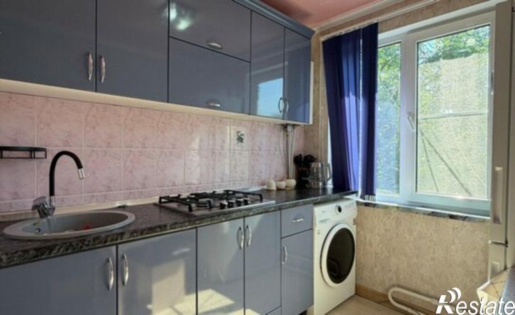 2-комн квартира ул Ватутина, 19,  д. 19