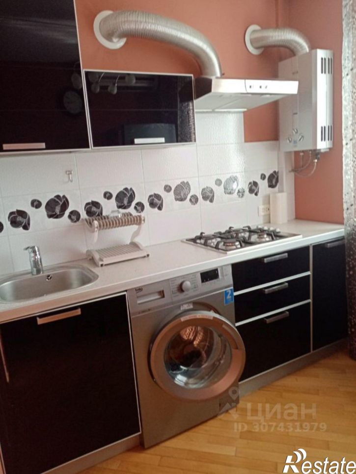 1-комн квартира пр-кт Кулиева, 13,  д. 13
