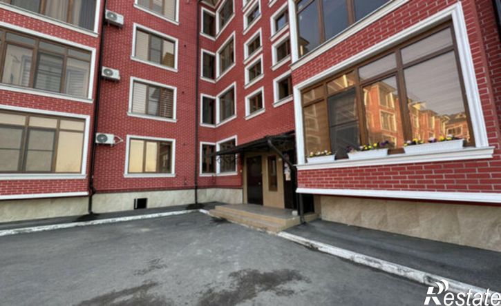3-комн квартира ул Шогенова, 77,  д. 77