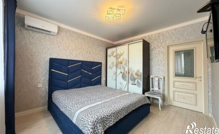 4-комн квартира ул Шогенова, 50,  д. 50