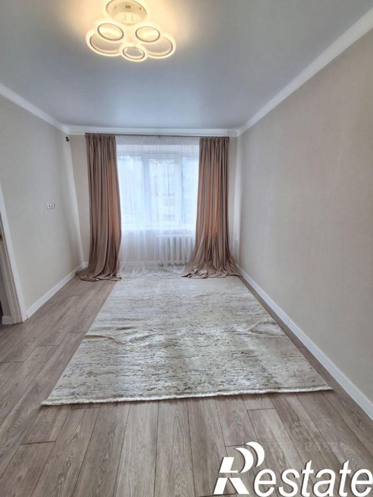 2-комн квартира улица Ватутина, 17,  д. 17