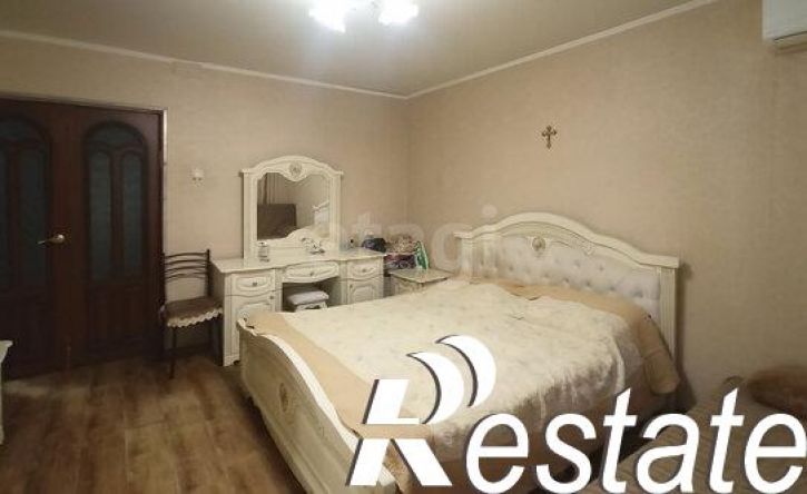 3-комн квартира улица Коллонтай, 16,  д. 16