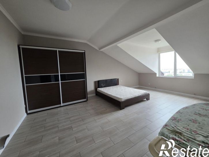 3-комн квартира улица Чернышевского, 222,  д. 222
