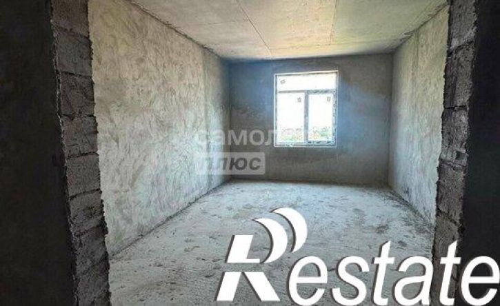3-комн квартира улица Биттирова, 123,  д. 123