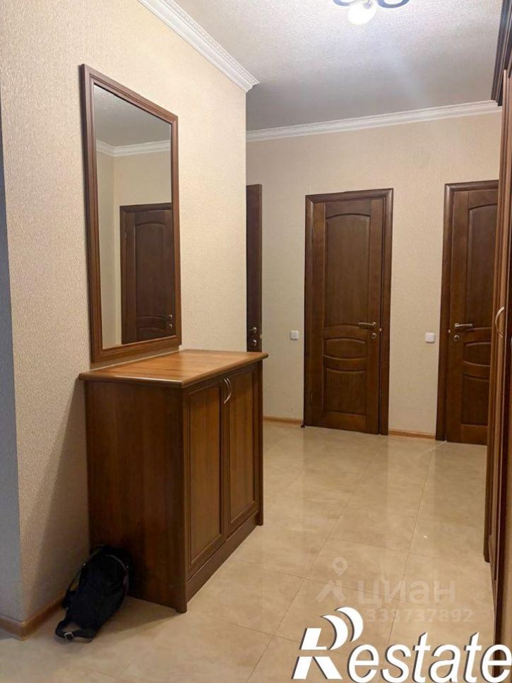 2-комн квартира улица Ногмова, 52А,  д. 52А