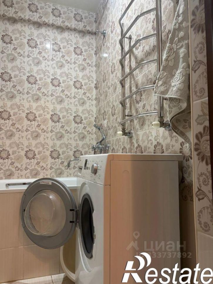 2-комн квартира улица Ногмова, 52А,  д. 52А