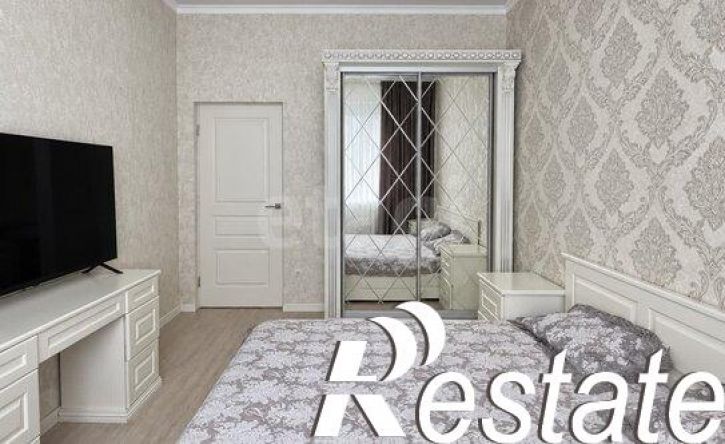 2-комн квартира Солнечная улица, 10 к7,  д. 10 к7