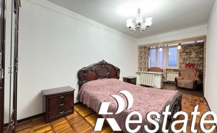2-комн квартира улица Щаденко, 22,  д. 22