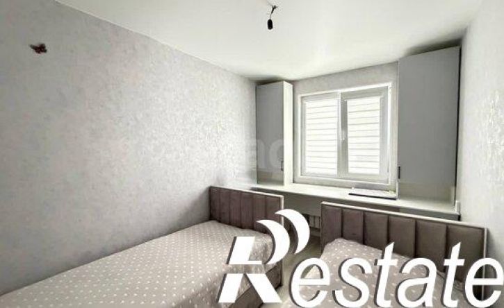 2-комн квартира улица Хмельницкого, 42,  д. 42