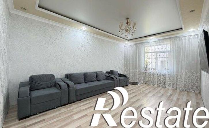 3-комн квартира улица Толстого, 180Б,  д. 180Б
