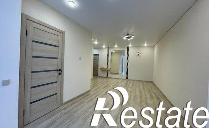 2-комн квартира улица Коллонтай, 10,  д. 10