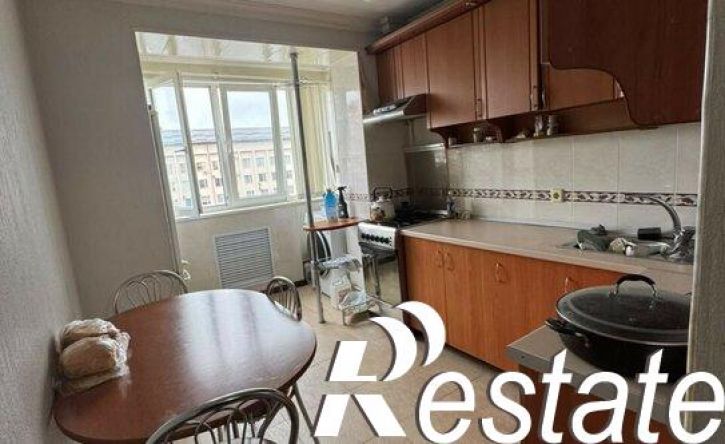 4-комн квартира проспект Кулиева, 17,  д. 17