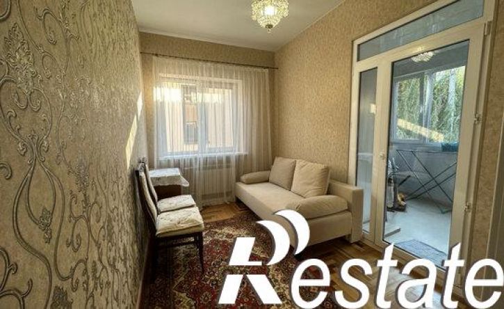3-комн квартира улица Толстого, 96,  д. 96
