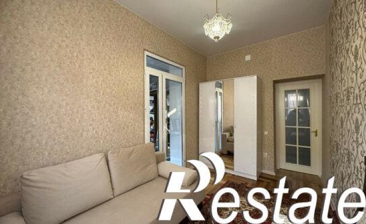 3-комн квартира улица Толстого, 96,  д. 96