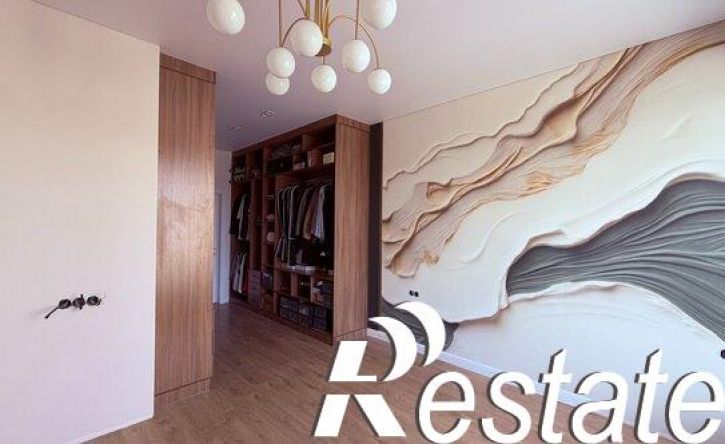 4-комн квартира Балкарская улица, 97 к3,  д. 97 к3