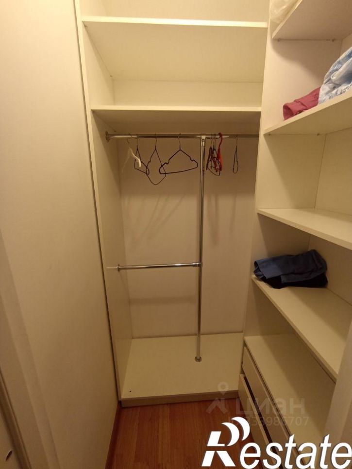 3-комн квартира улица Байсултанова, 8,  д. 8
