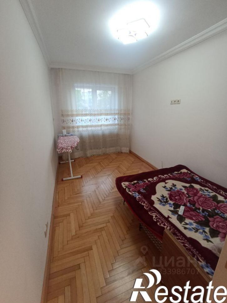 3-комн квартира улица Байсултанова, 8,  д. 8