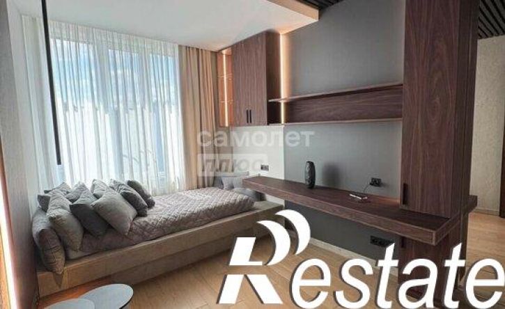 3-комн квартира улица Толстого, 51,  д. 51