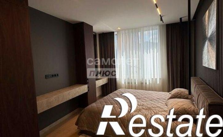 3-комн квартира улица Толстого, 51,  д. 51