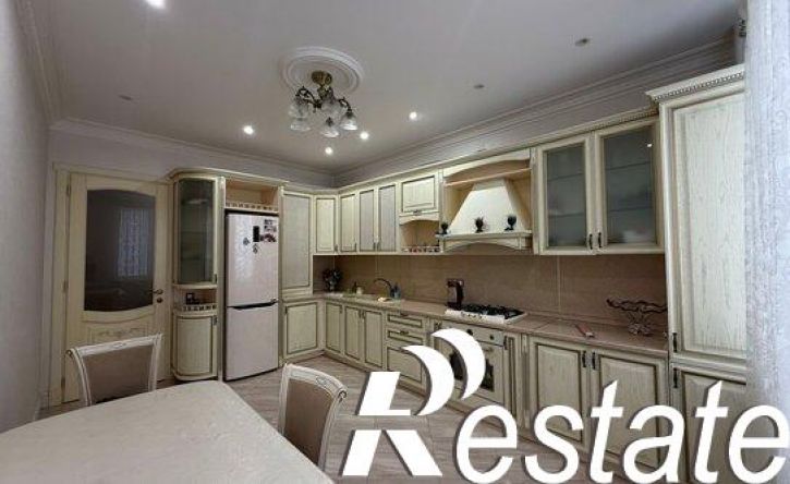 4-комн квартира Эльбрусская улица, 19Б,  д. 19Б