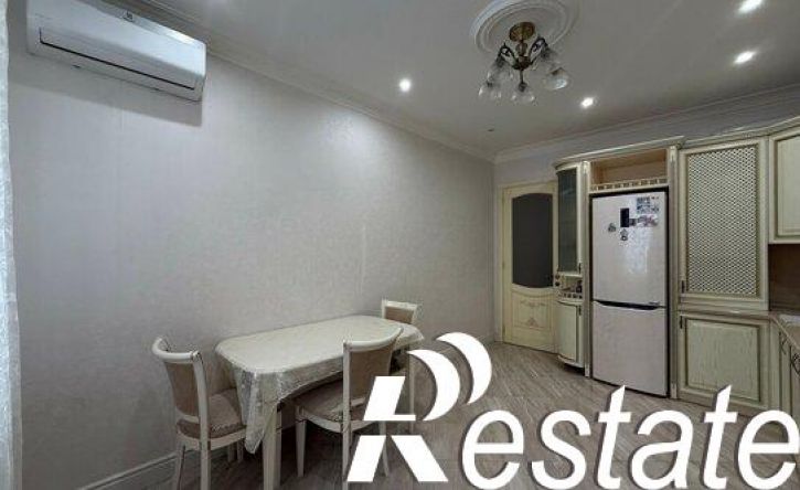 4-комн квартира Эльбрусская улица, 19Б,  д. 19Б