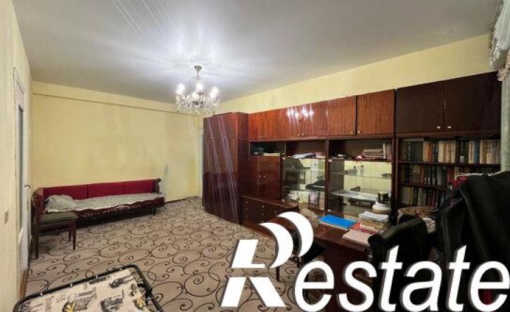 3-комн квартира улица Ногмова, 31,  д. 31