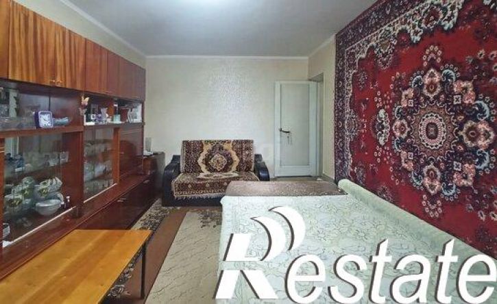 2-комн квартира улица Крылова, 9А,  д. 9А
