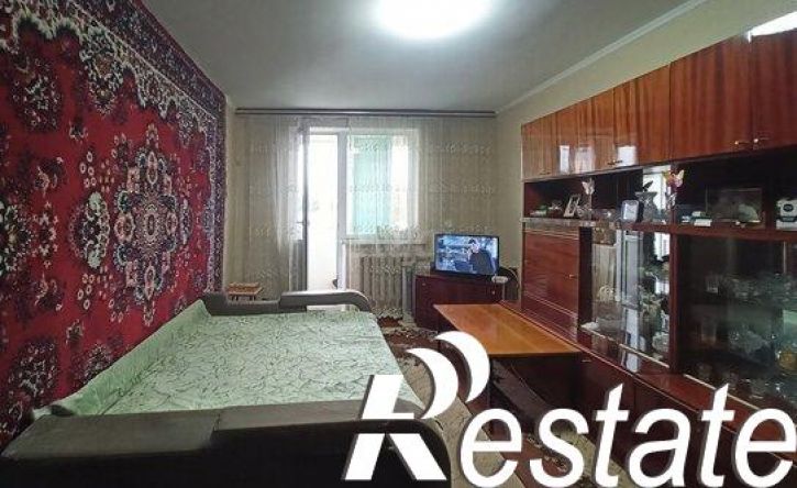 2-комн квартира улица Крылова, 9А,  д. 9А