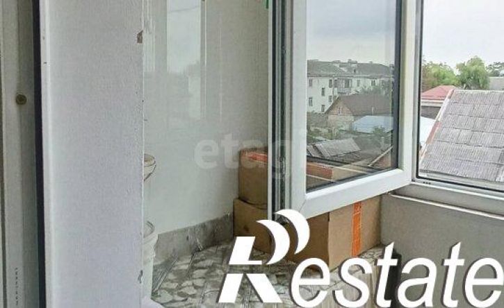 2-комн квартира улица Крылова, 9А,  д. 9А