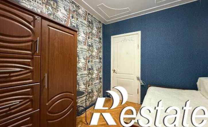 3-комн квартира улица Калмыкова, 229,  д. 229