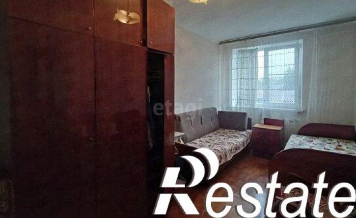 2-комн квартира улица Крылова, 9А,  д. 9А