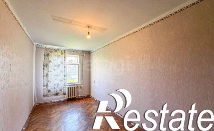 2-комн квартира улица Калмыкова, 237,  д. 237