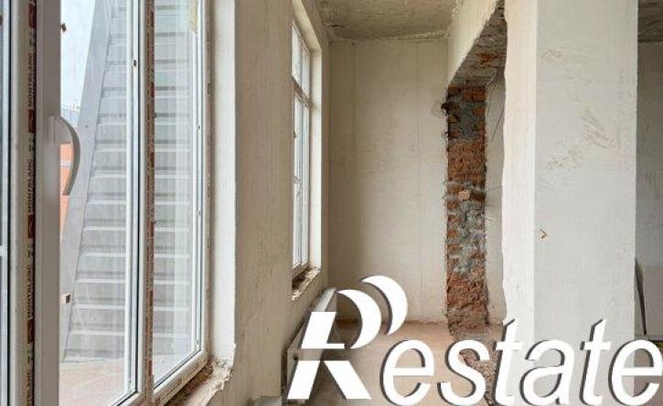3-комн квартира улица Кирова - улица Тлостанова, 28Б,  д. 28Б
