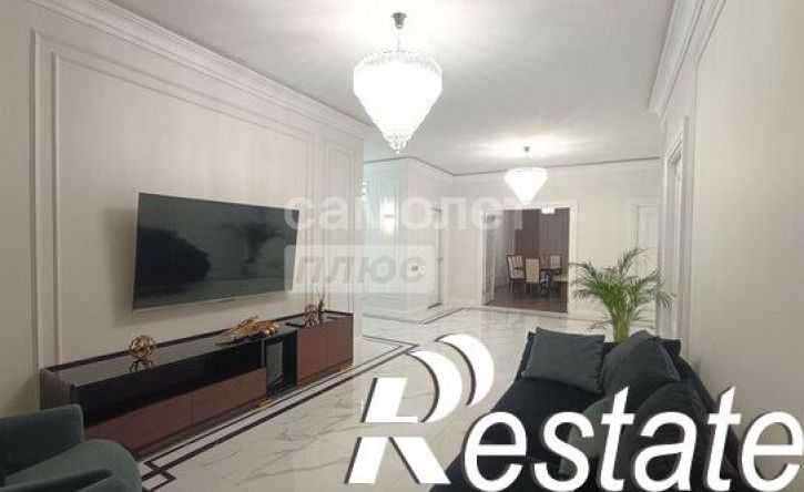 4-комн квартира улица Кирова - улица Тлостанова, 28,  д. 28