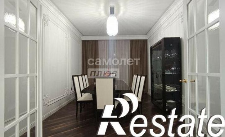 4-комн квартира улица Кирова - улица Тлостанова, 28,  д. 28