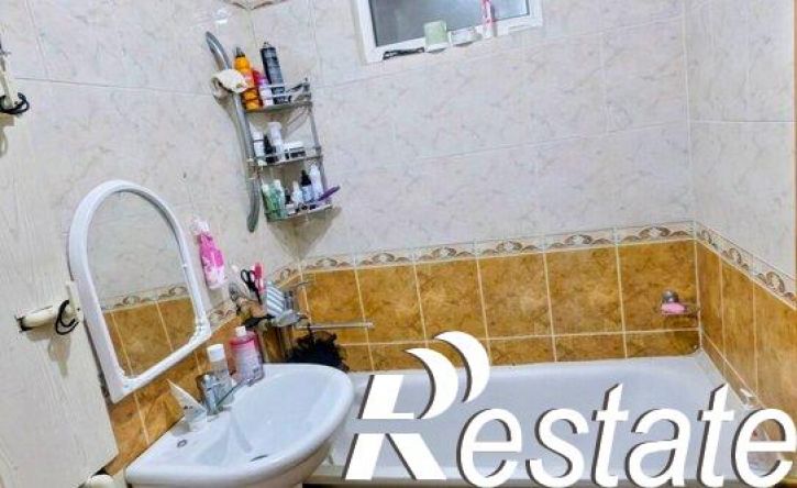 3-комн квартира улица Идарова, 207,  д. 207