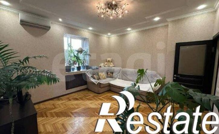 2-комн квартира улица Ахохова, 135,  д. 135