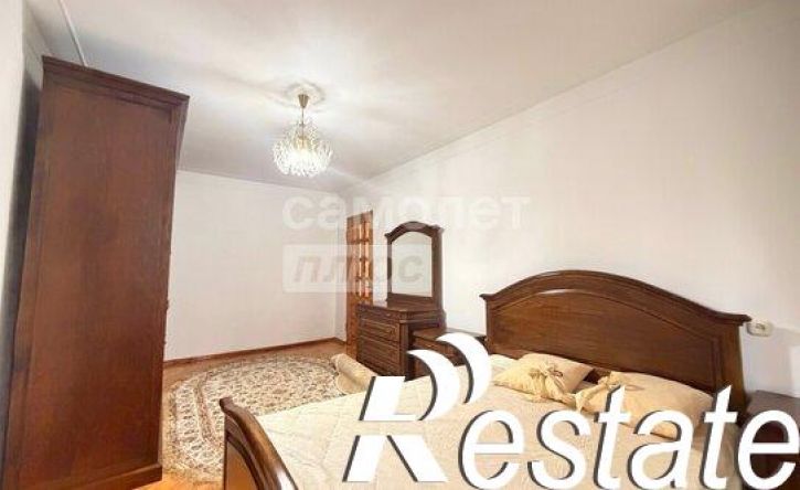 3-комн квартира улица Хмельницкого, 39А,  д. 39А