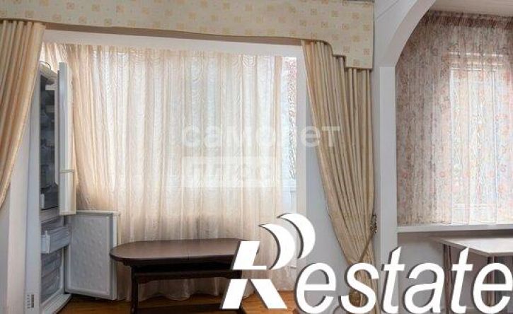 3-комн квартира улица Хмельницкого, 39А,  д. 39А
