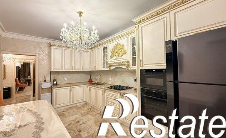 2-комн квартира улица Кирова - улица Тлостанова, 32,  д. 32